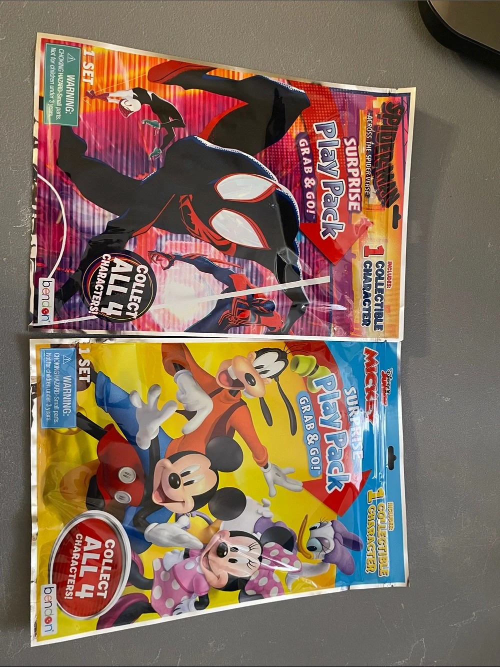 Disney Mickey Surprise Play Pack - Yellow Kids Toys Grab & Go